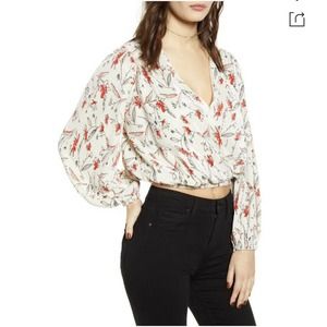 ASTR The Label Crop Top Pleated Surplice Small